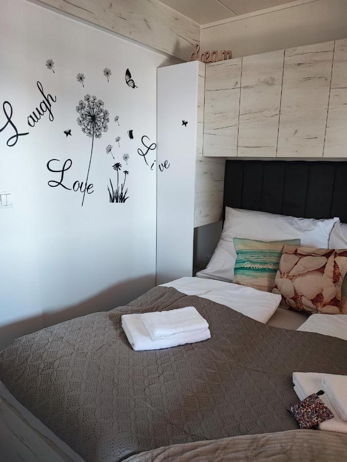 Hollers Holiday Homes Haus Mary Drage Bagian luar foto